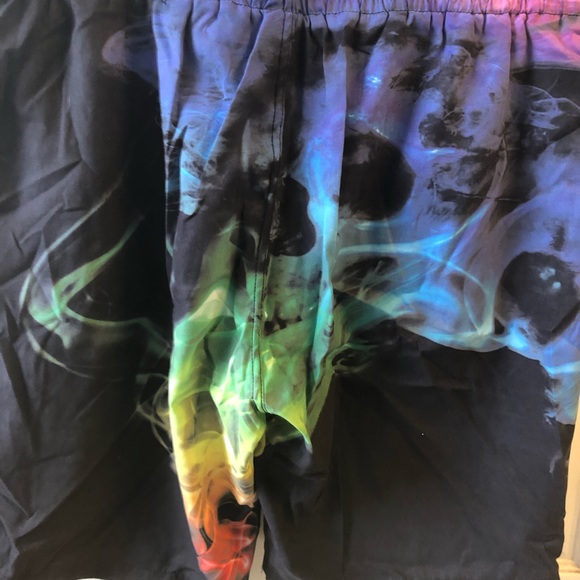 Quicksilver Board Shorts - Picture 2 of 3